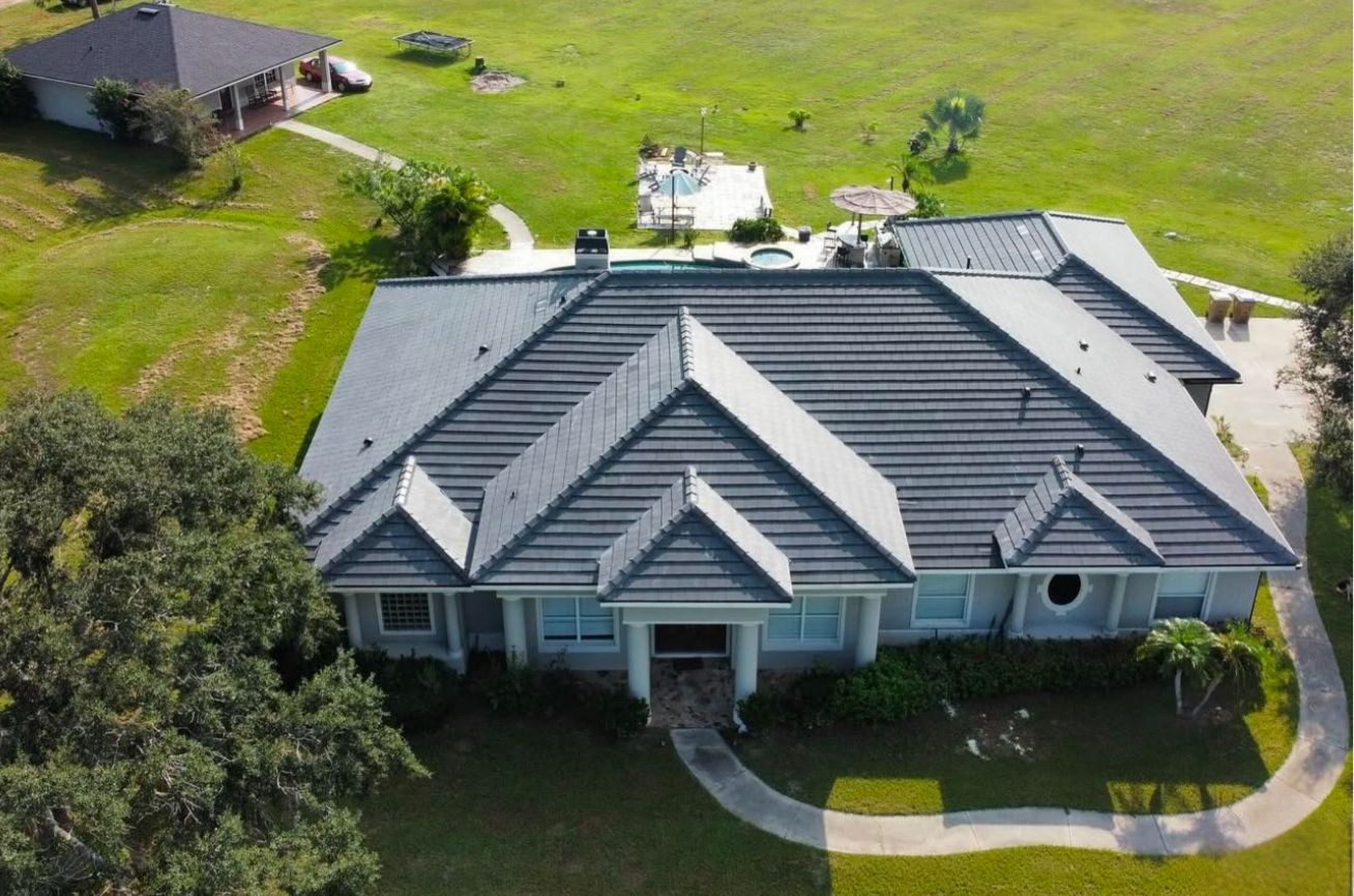 metal roof front