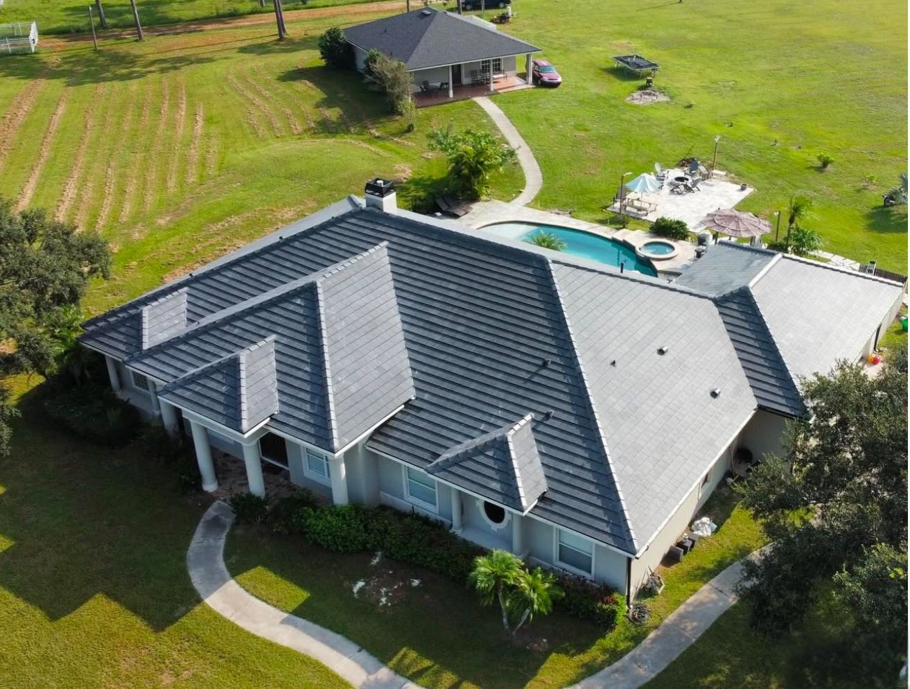 metal roof lateral