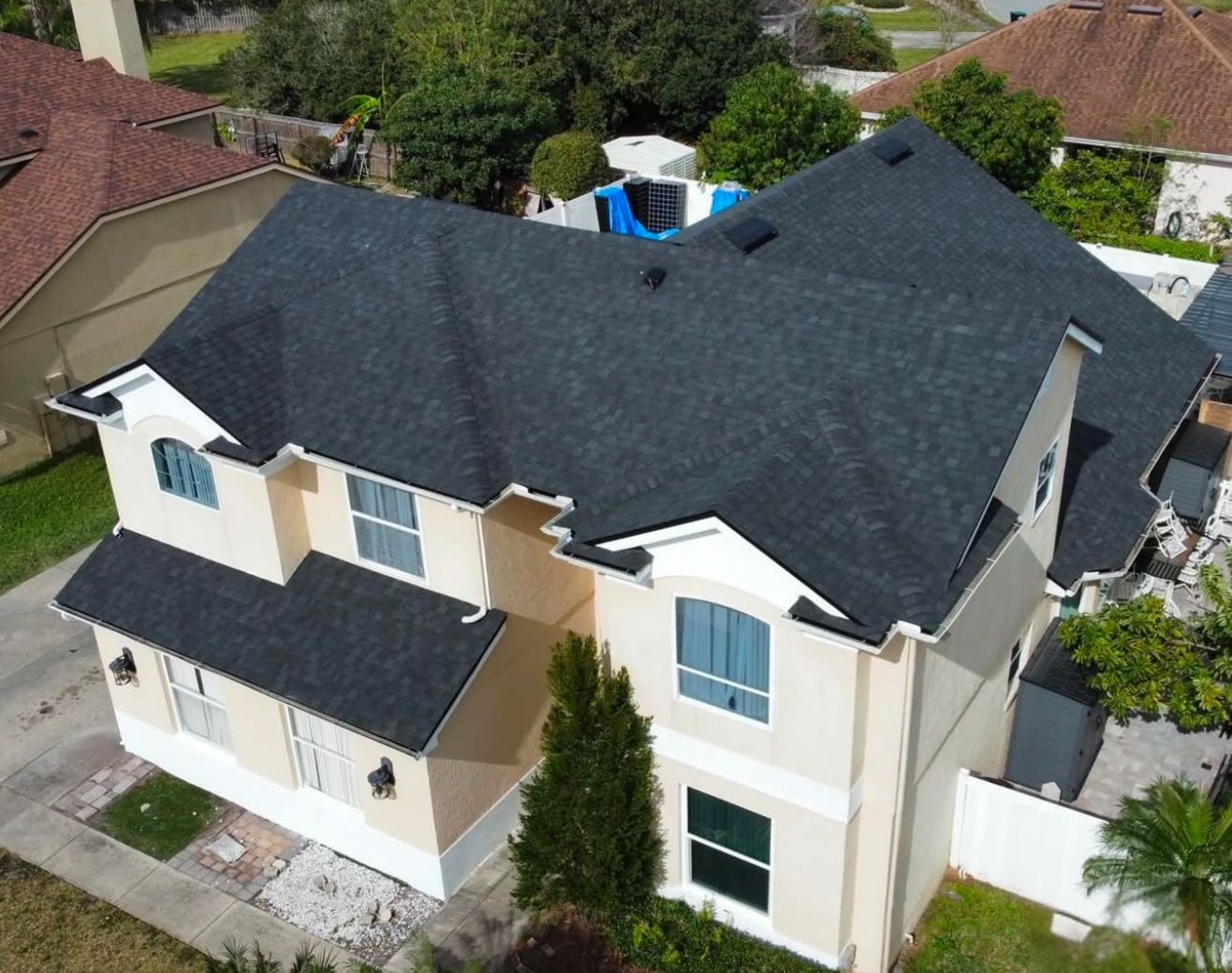 shingle roof front